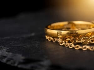 Oro 800 Carati: Facciamo Chiarezza sulla Sua Autenticita e Valutazione