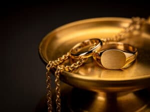 Prezzo Oro in Gioielleria: Scopri le Quotazioni Attuali con Compro Oro D'Oro